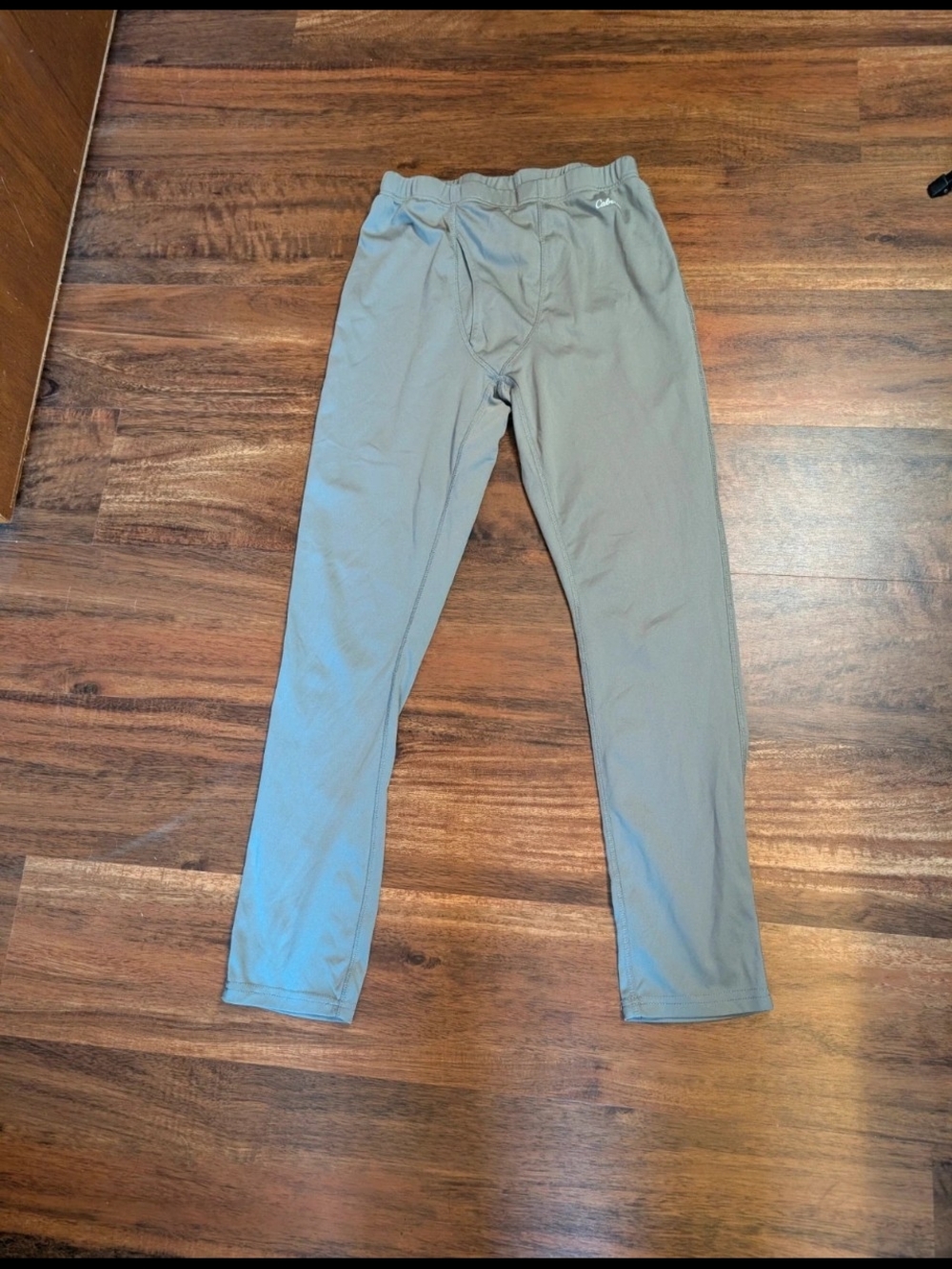 Cabela's Gray Performance Leggings with White Logo